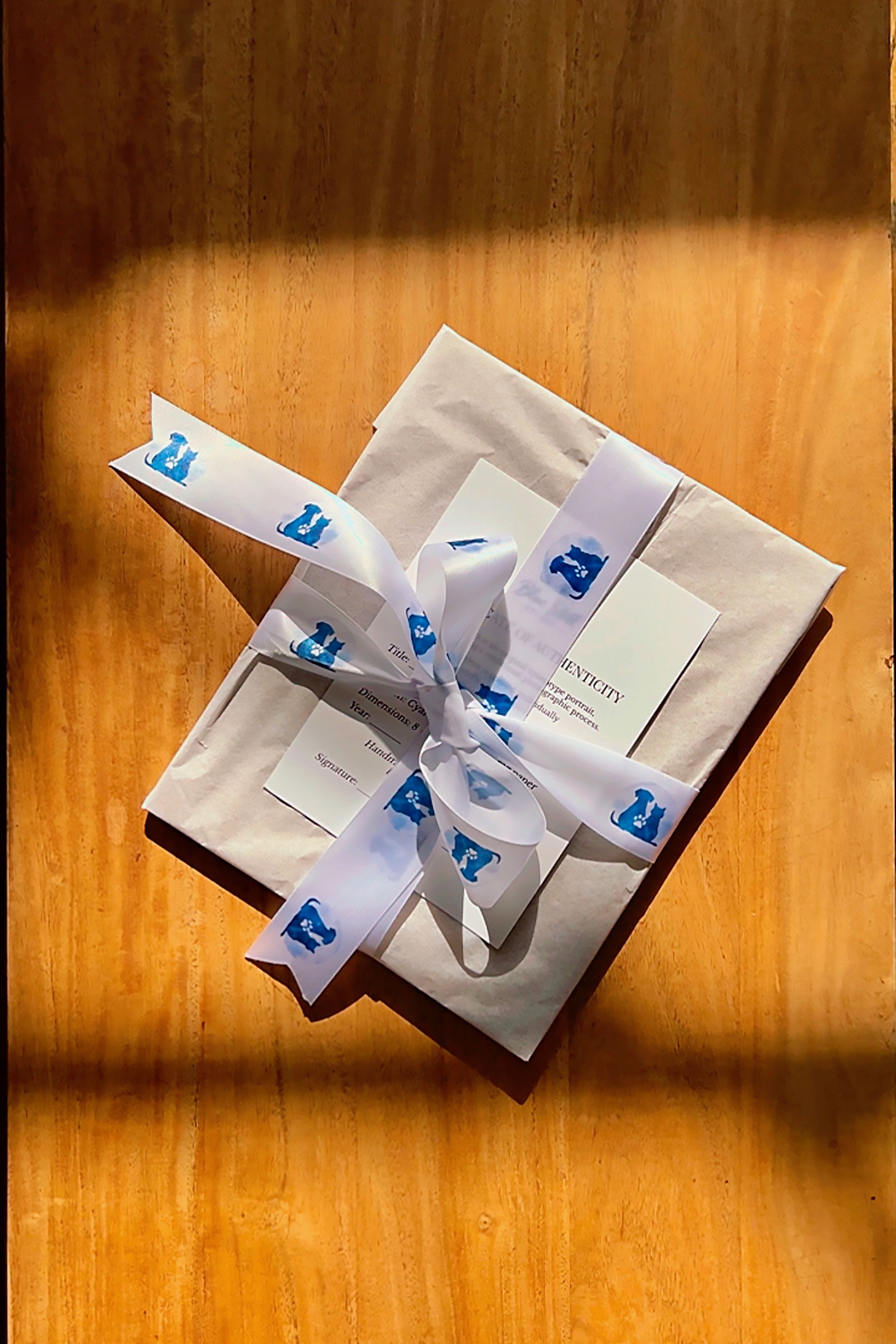 Elegant packaging with certificate of authenticity